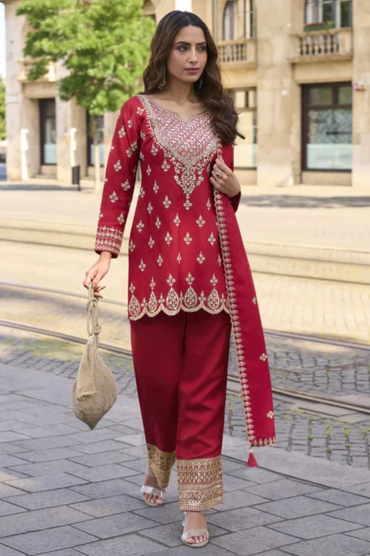 Salwar suit